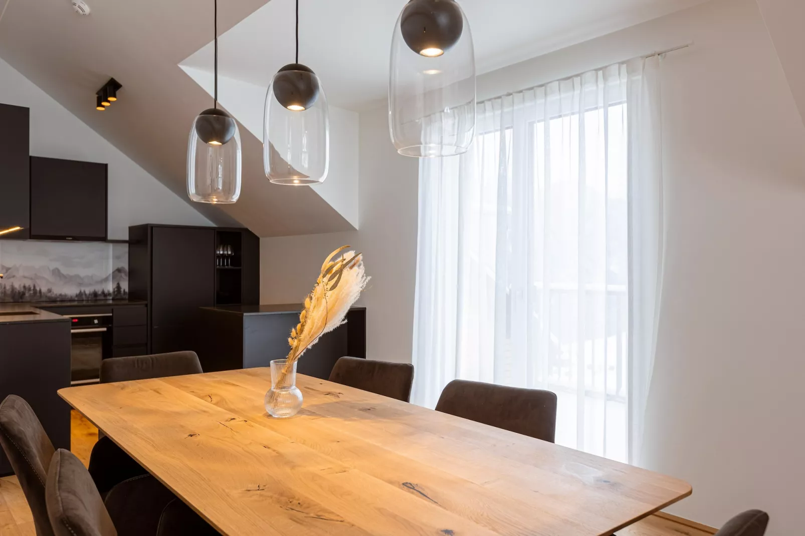 Fiss Suites 14-Eetkamer