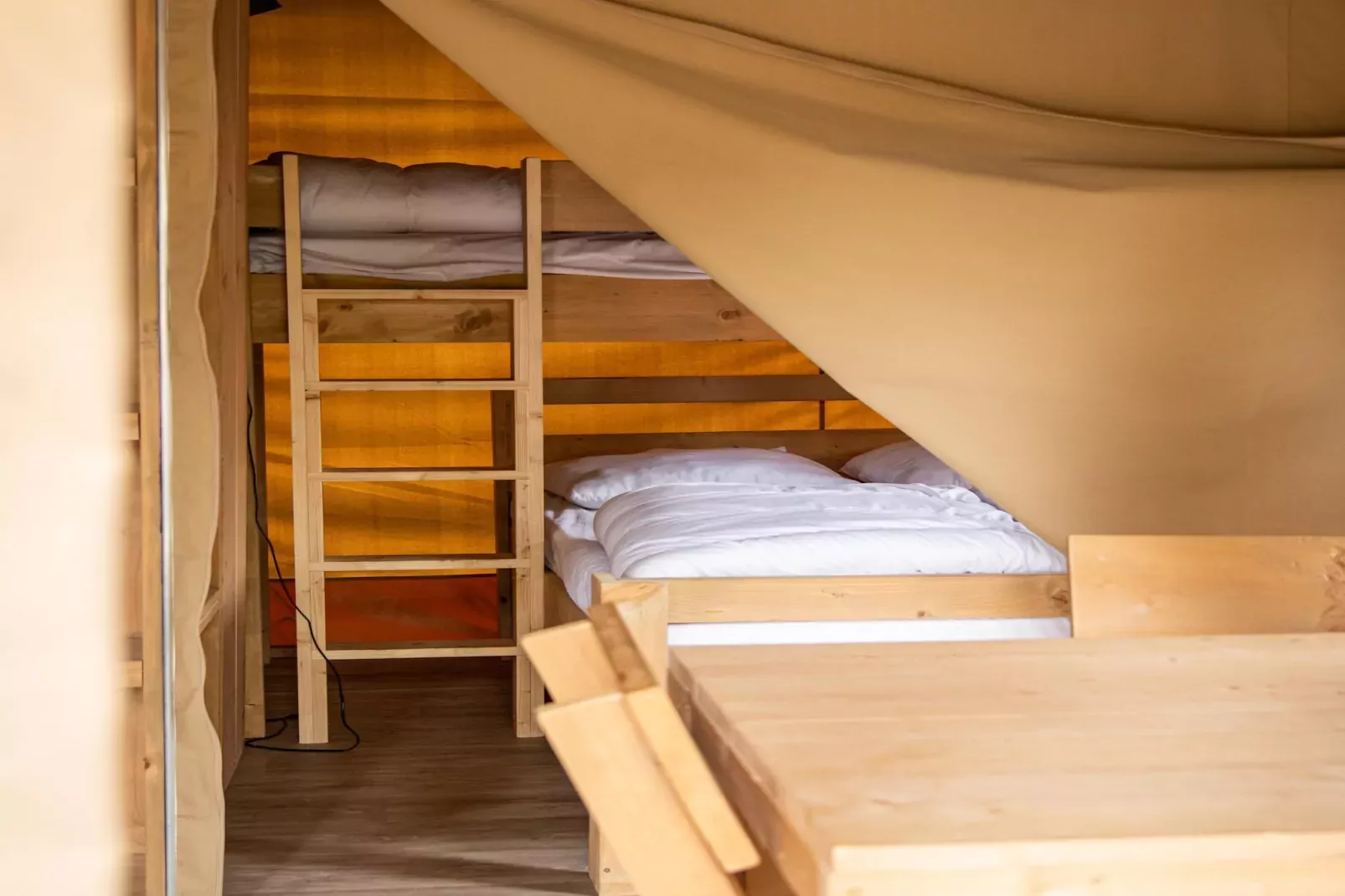 Comet 27 Lodges-Slaapkamer