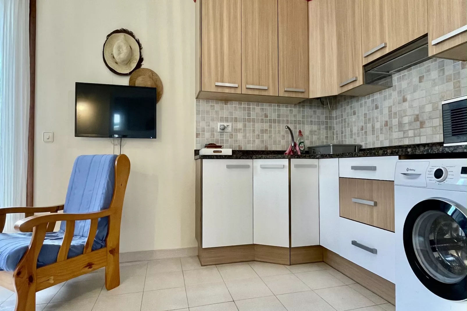 CALA MONTGO 25-Keuken