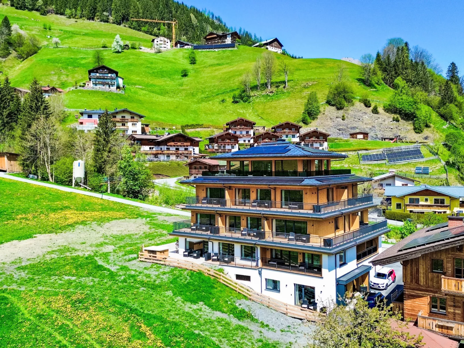 Mountain Suite Nr 202-Buiten