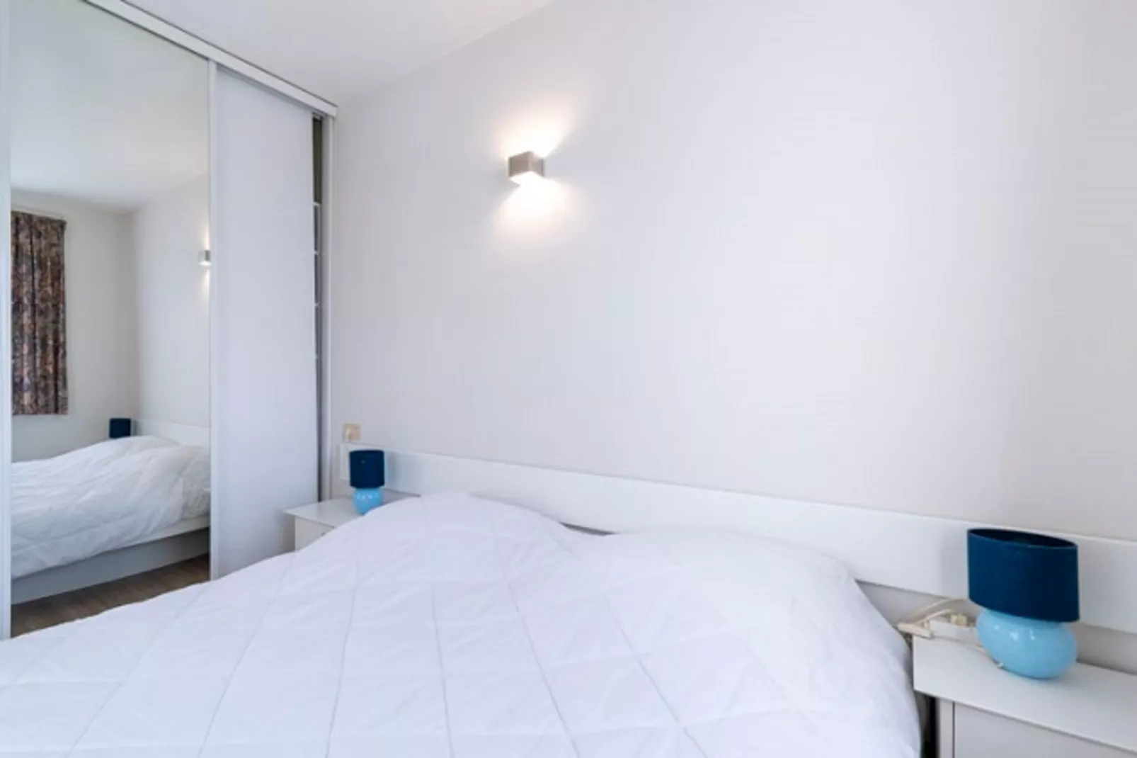 LAVANDOU 0002/ 02B-Slaapkamer
