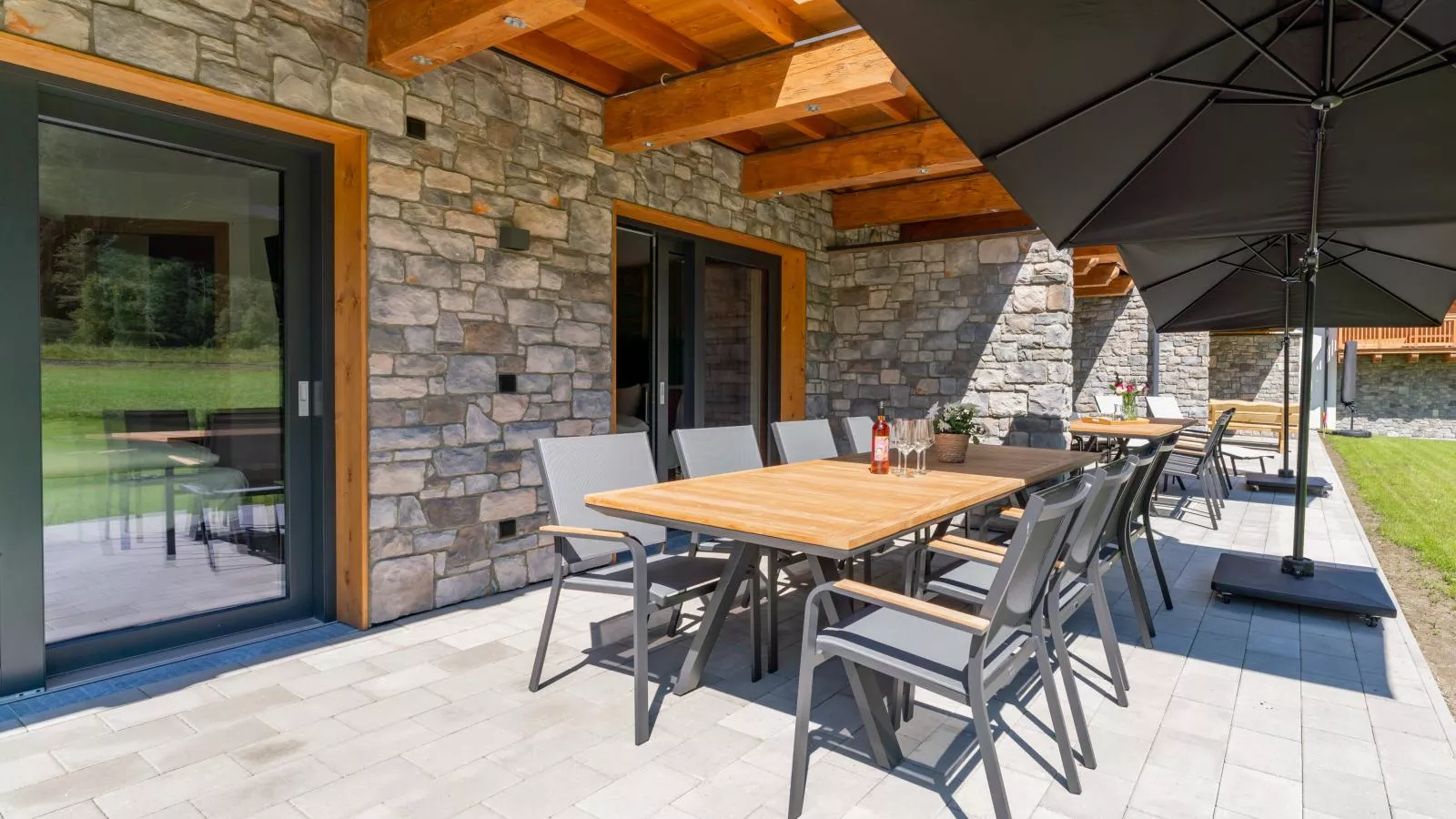 Tauernlodge Amadeiro Im Pongau-Terrasbalkon