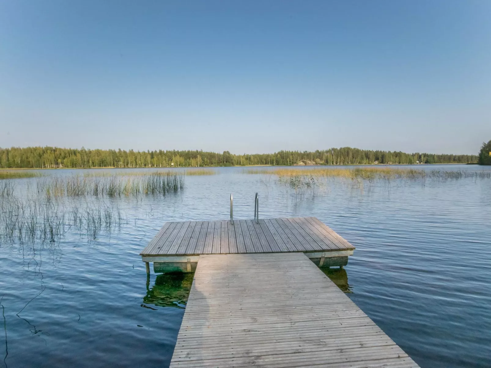 Aurinkopaikka-Buiten