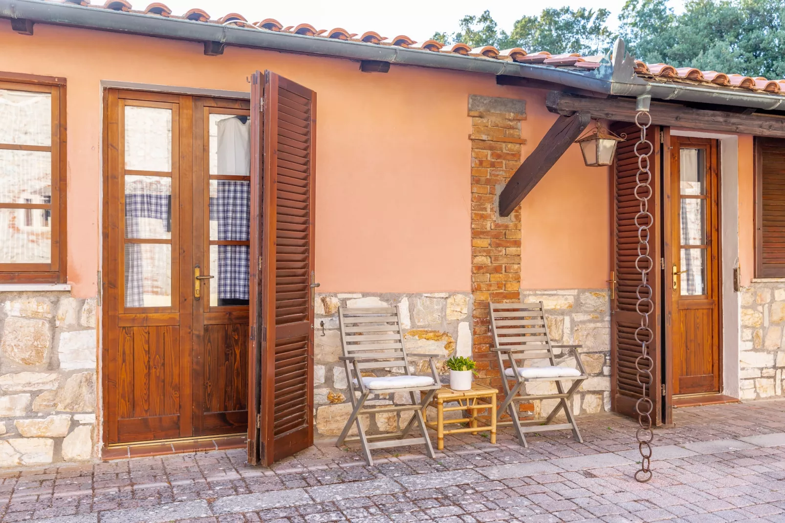 Pian Dei Mucini / APARTMENT TYPE A 3-Zi-App -Smart 40 qm-Buitenkant zomer