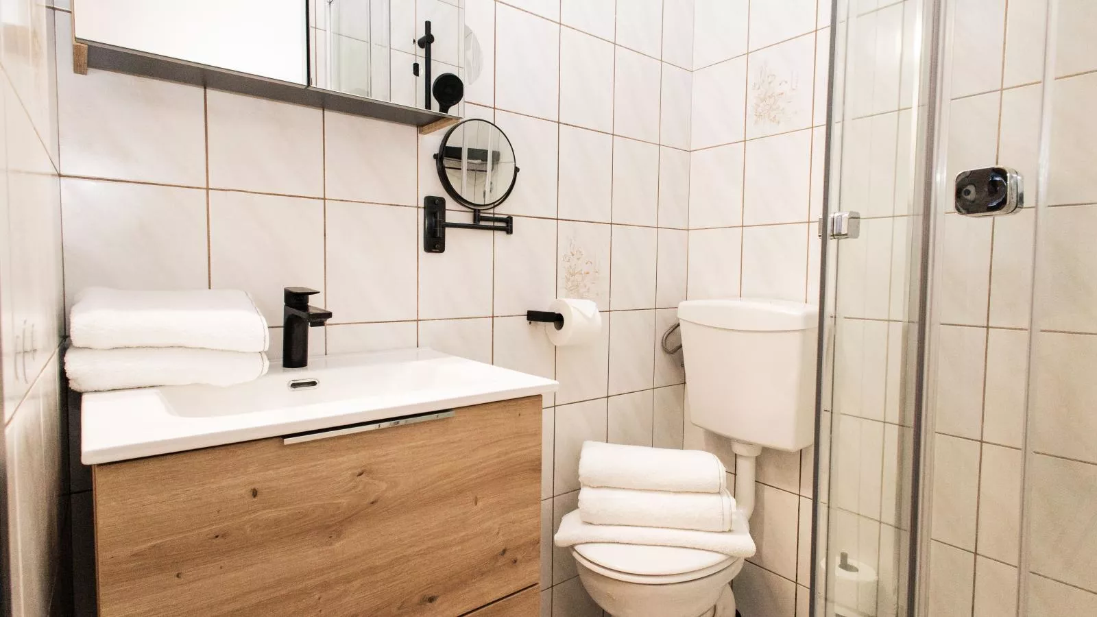 Town House 1 und 2-Badkamer
