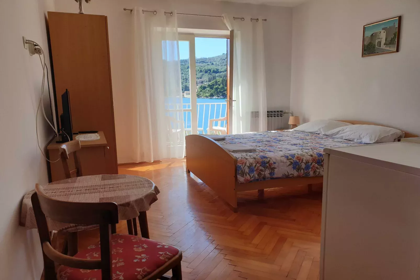 Villa Malfi-Studio Apartment with Balcony and Sea View (A2)-Binnen
