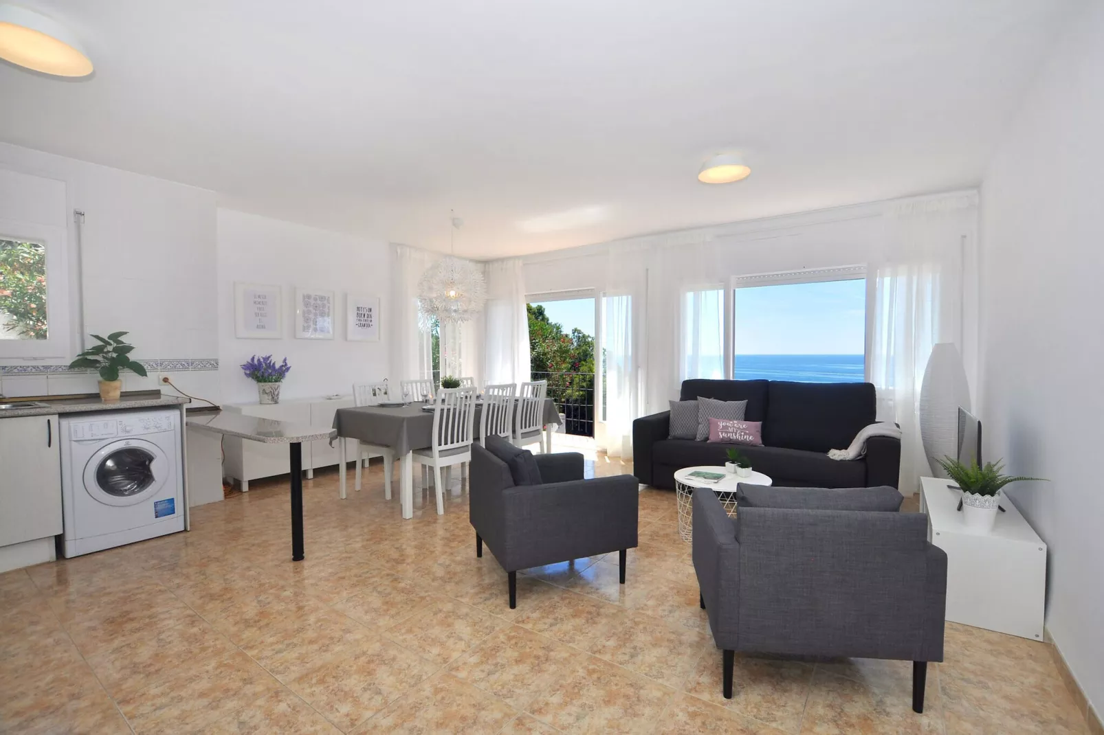 1172 CANYELLES vista Mar-Woonkamer