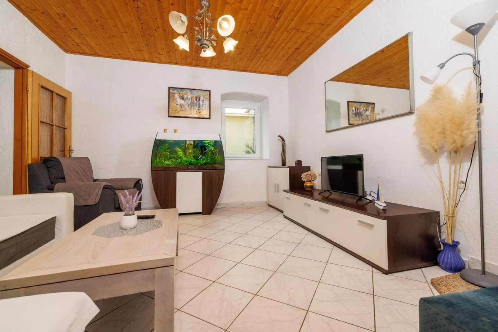 Holiday Home Bribirka-Woonkamer