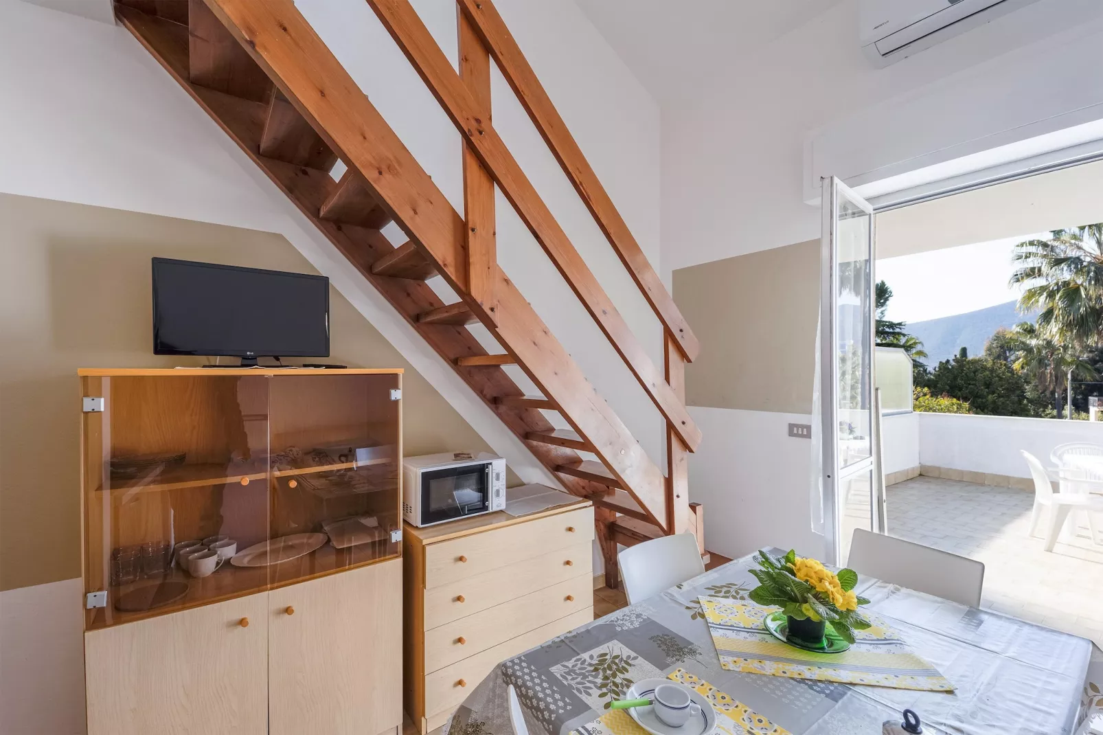 Residence Villa Paola TWO-ROOM APT 4 PAX MEZZANINE - BX401-Woonkamer