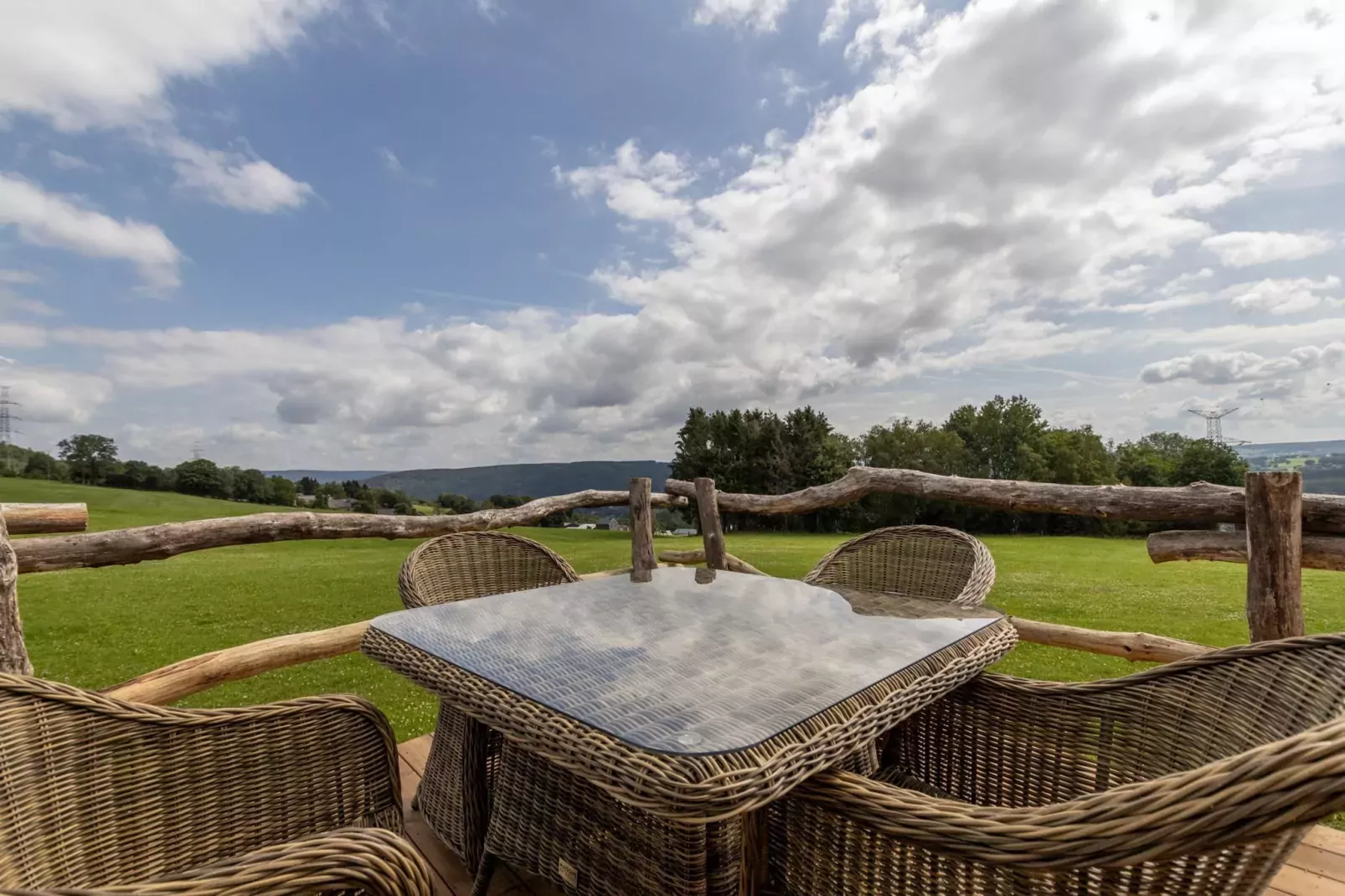 Chalet Bulle-Terrasbalkon