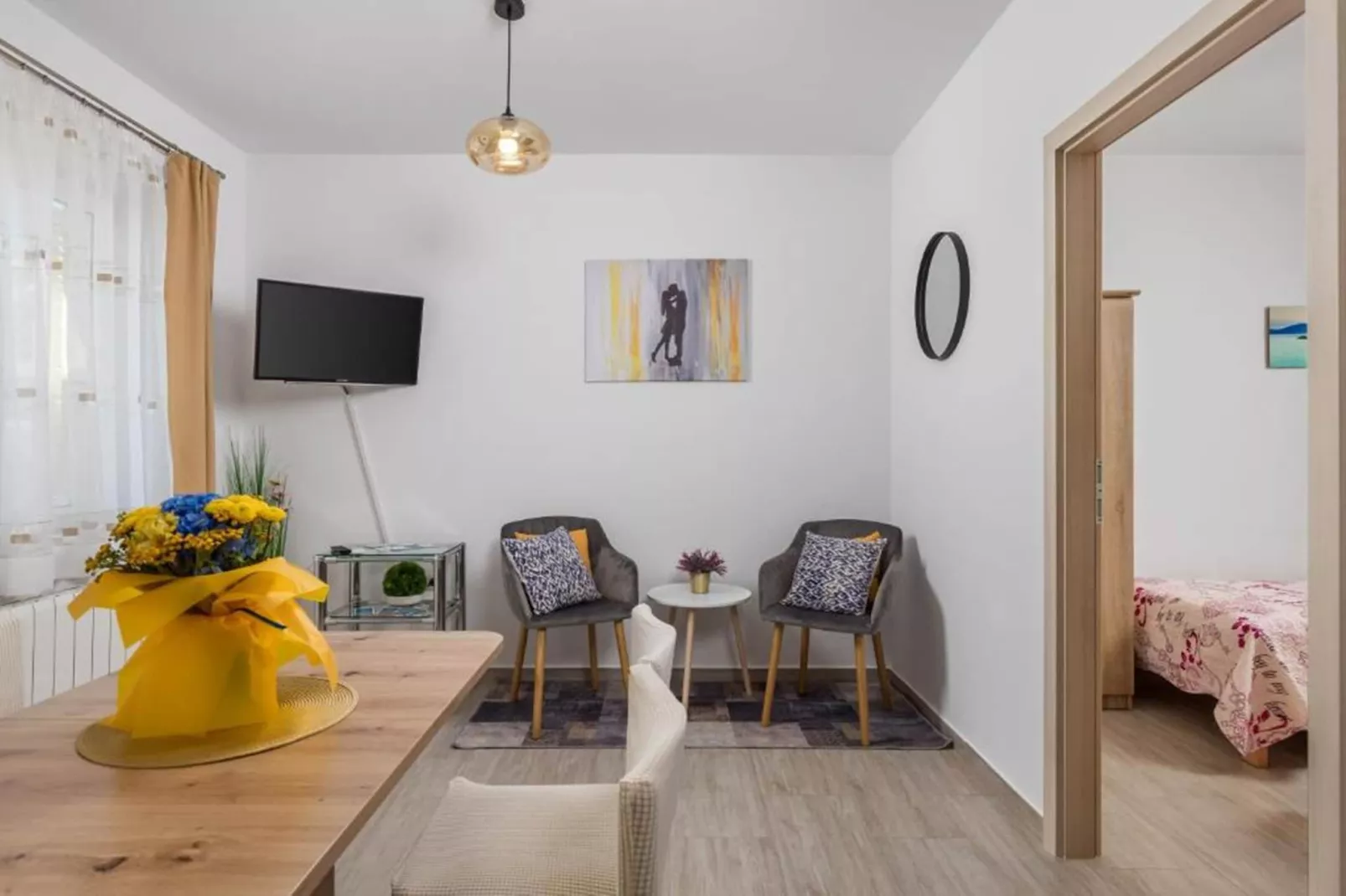 Apartment Slavica 3 - Yellow Sun-Eetkamer