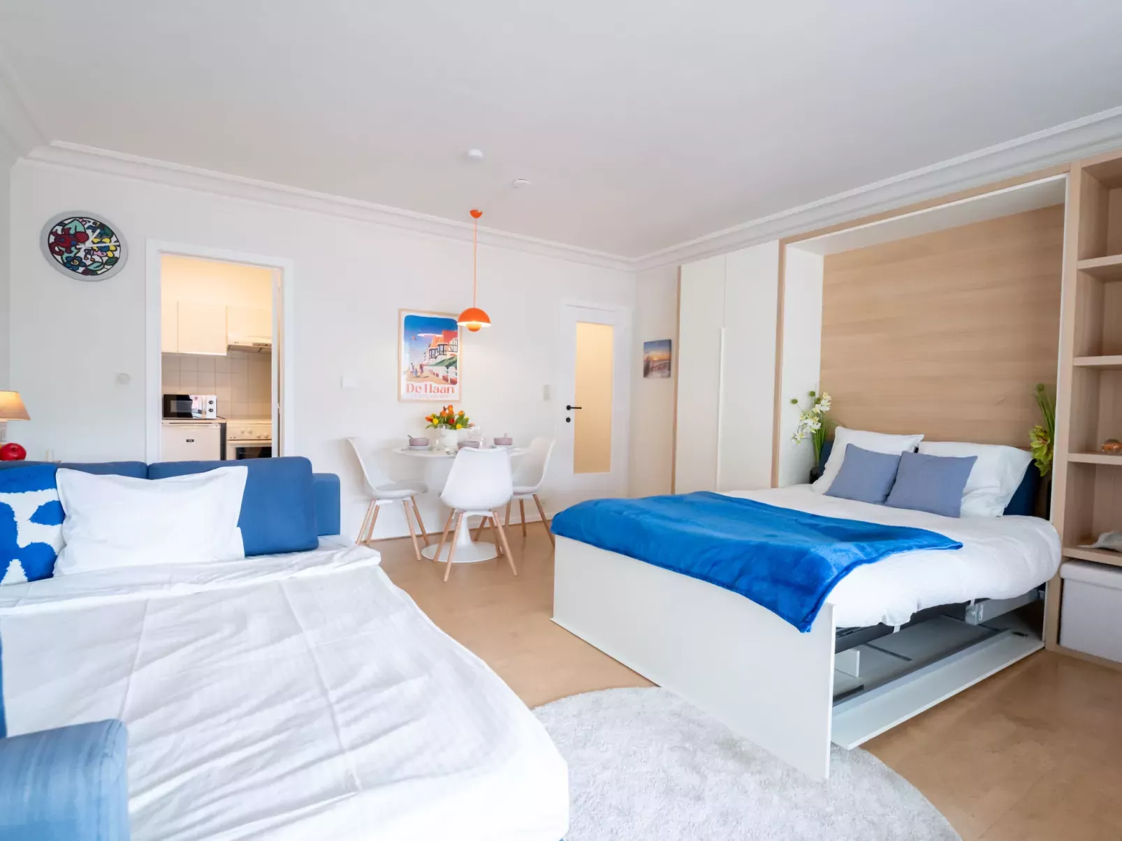 Cosy @ the beach studio with pool-Binnen
