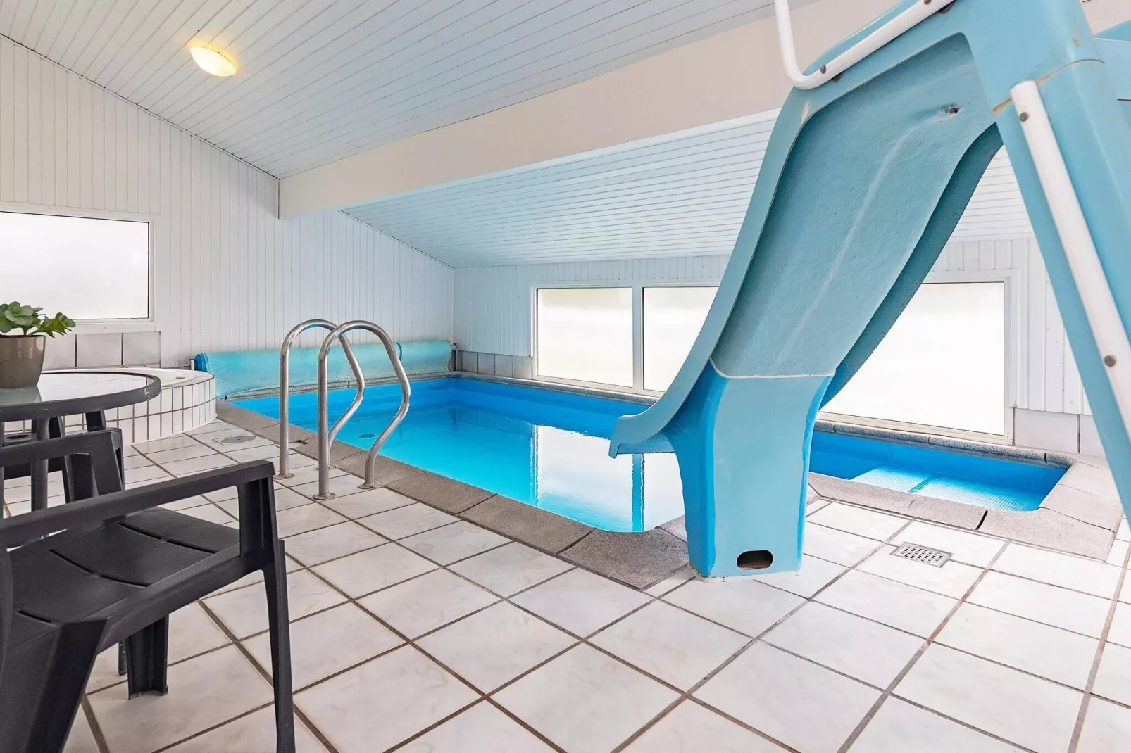 14 persoons vakantie huis in Hjørring-Zwembad