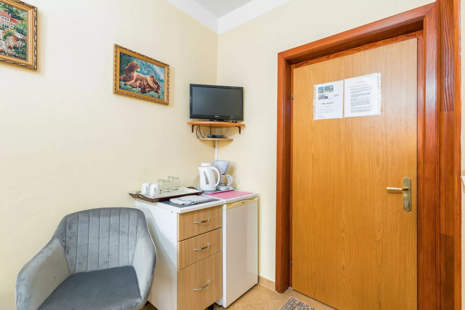 Villa Nada - Room S1-Woonkamer