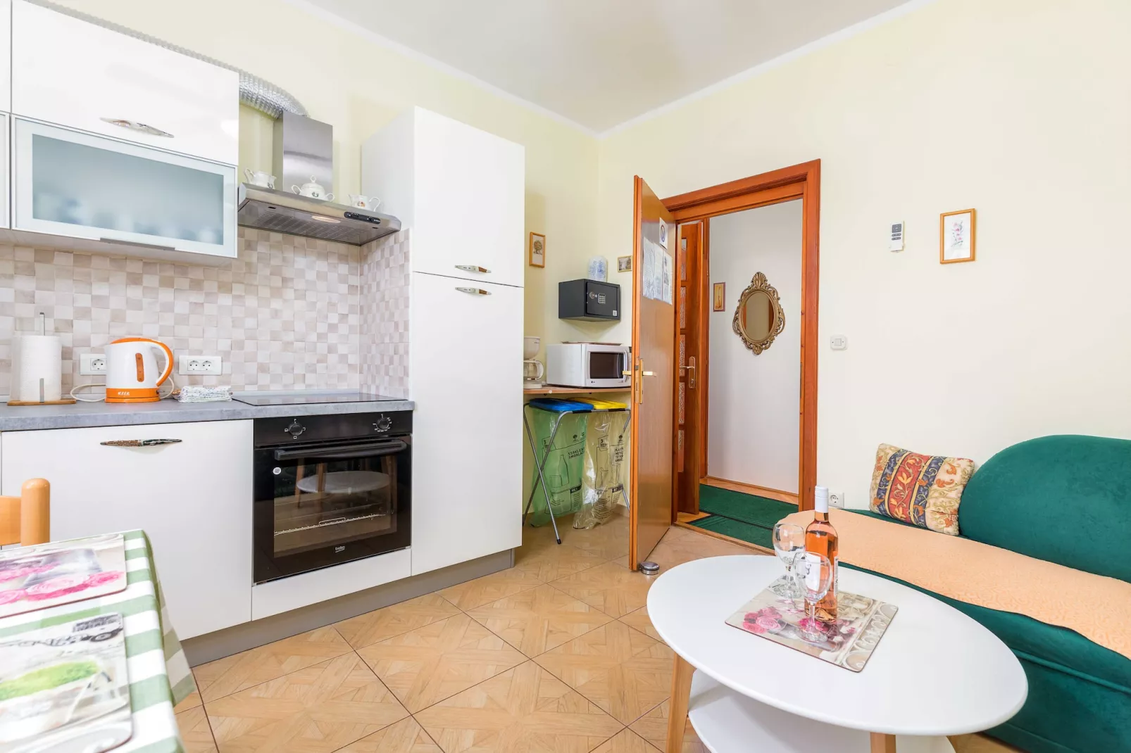 Villa Nada - A1+S2-Woonkamer