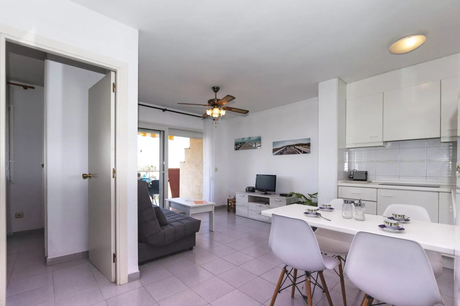 1075 ROCMAR vista Mar-Eetkamer