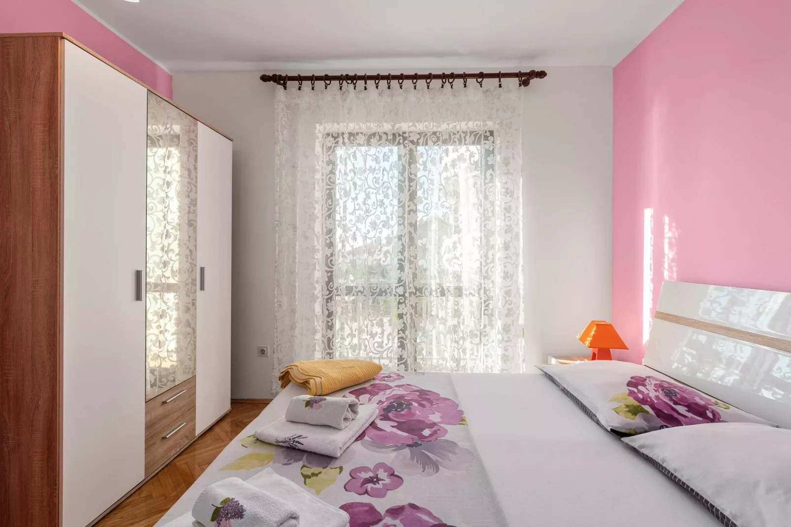 Apartments Barbarella - Three Bedroom Apartment A2-Slaapkamer