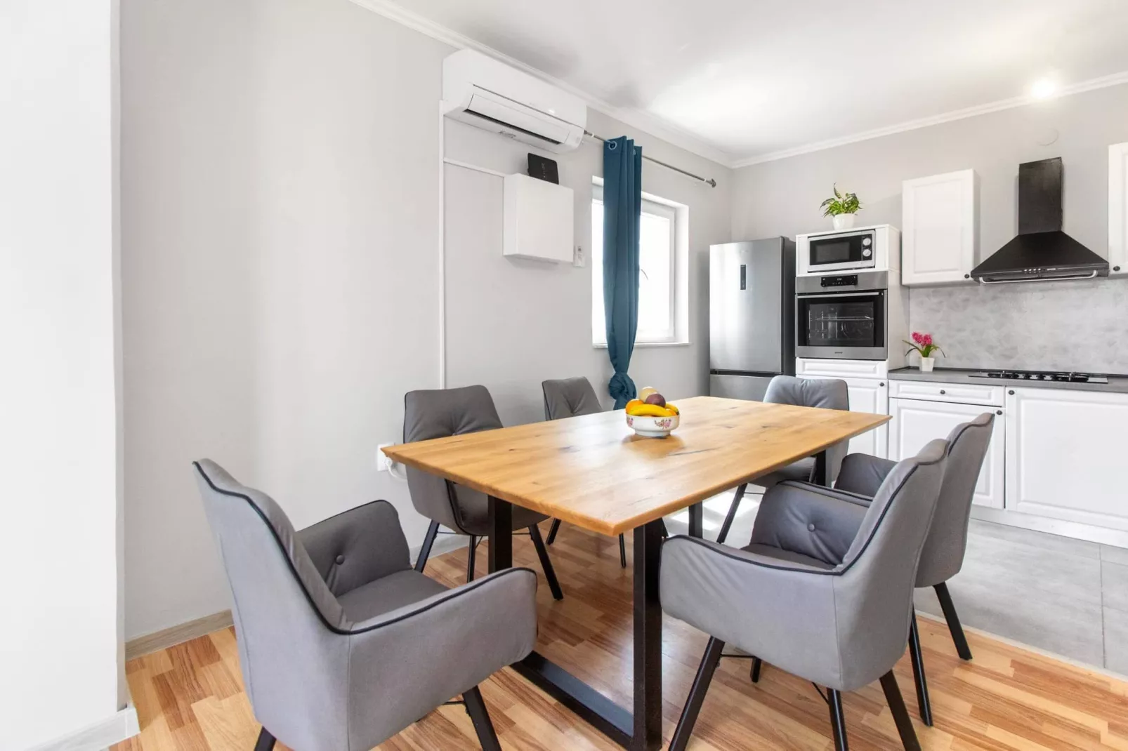 Apartments Alaga - A1-Eetkamer