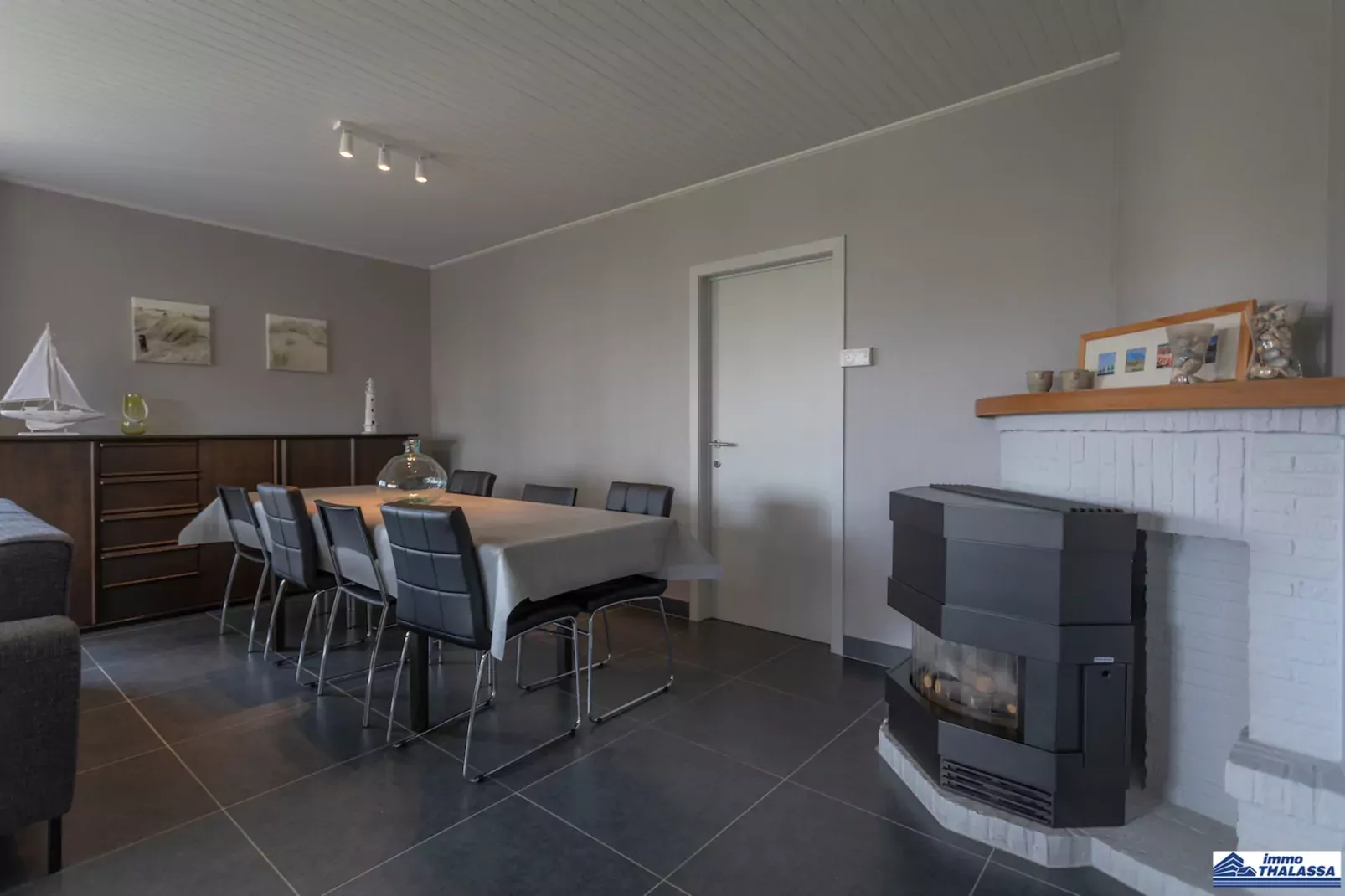 At Home-Eetkamer