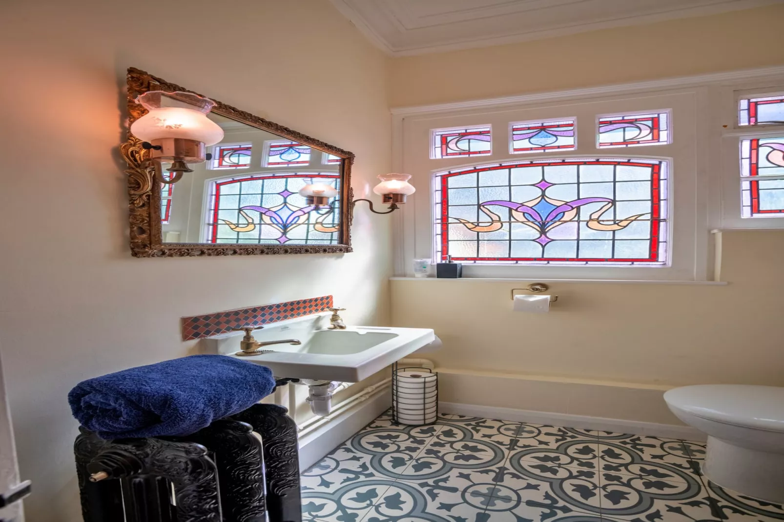 Pittodrie Guest House - Room 2-Badkamer