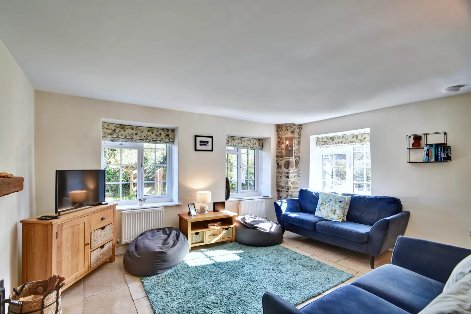 Stable Cottage-Woonkamer