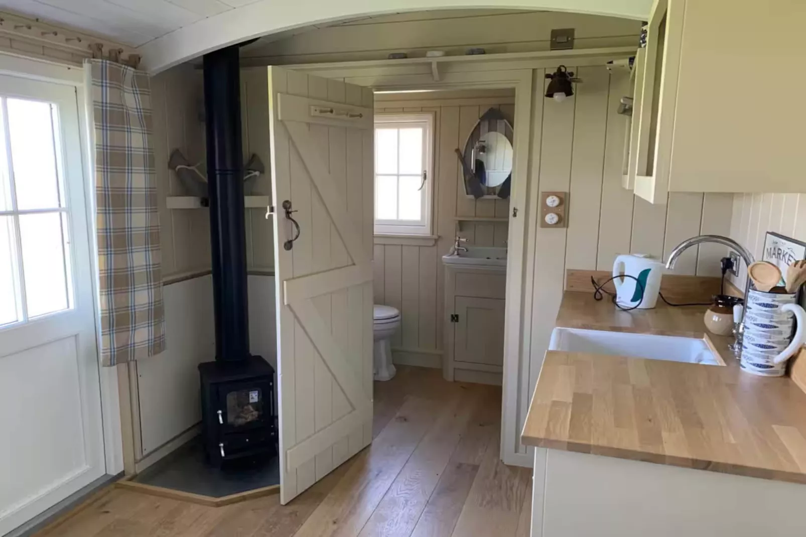 St Eval School House-Badkamer