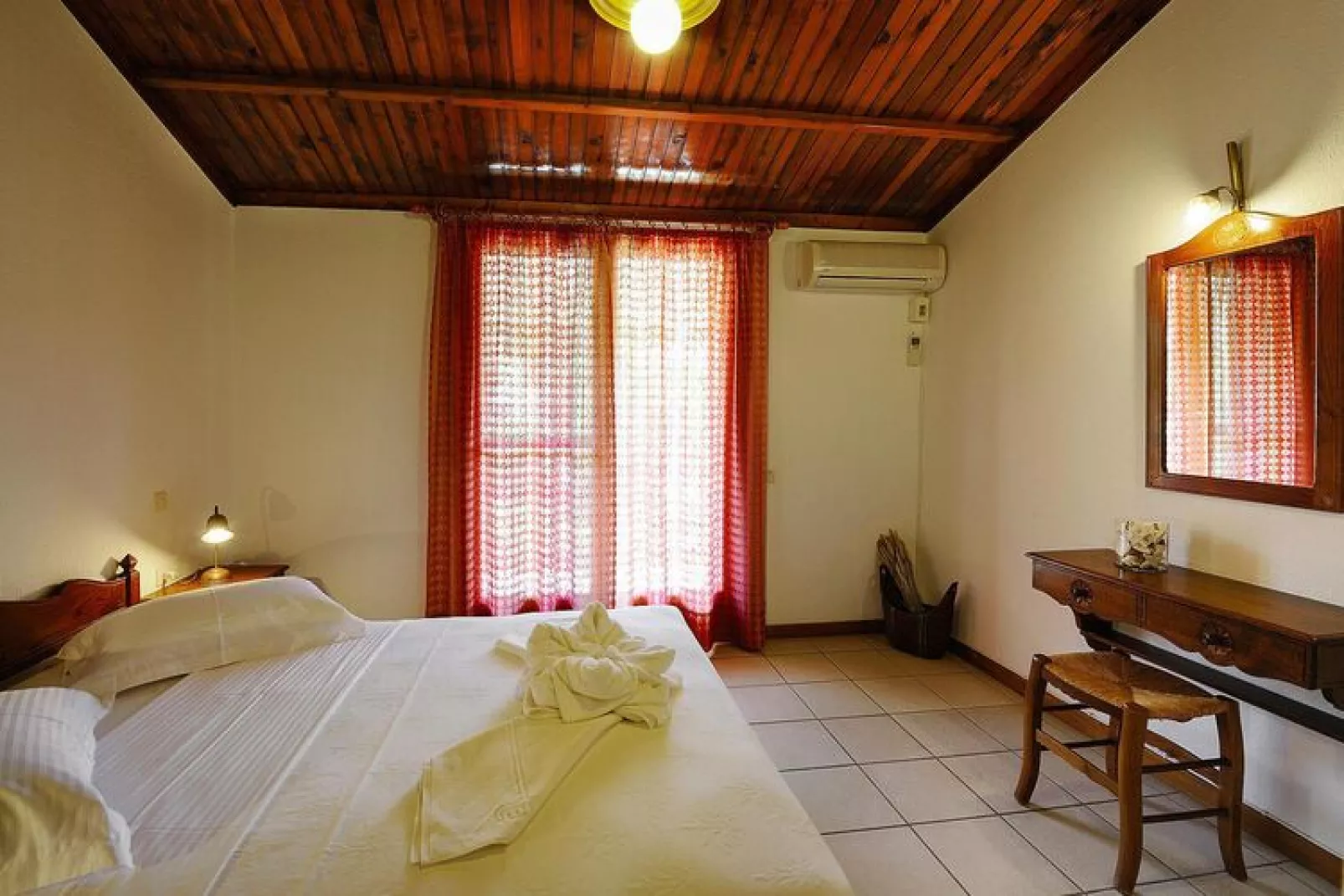 Holiday homes Trikorfo Beach, Gerakini-Panorama Senior, pax 2-6-Slaapkamer