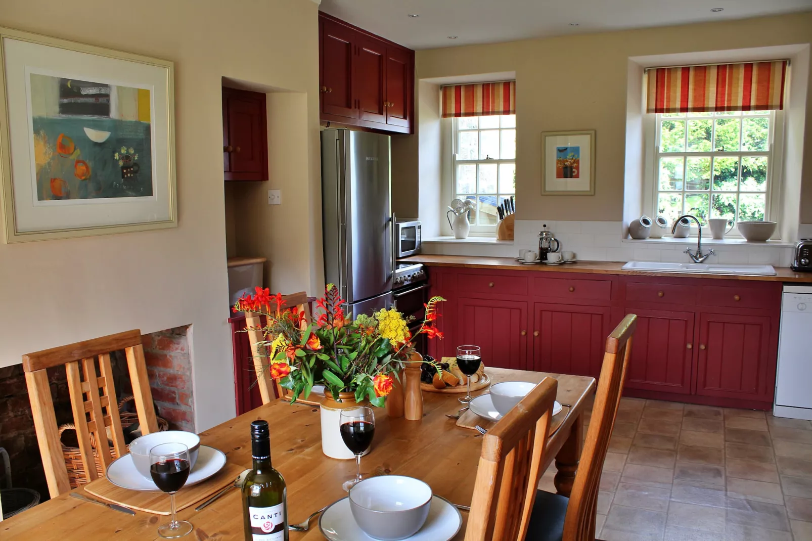 Ingleby Manor - Courtyard Cottage-Eetkamer