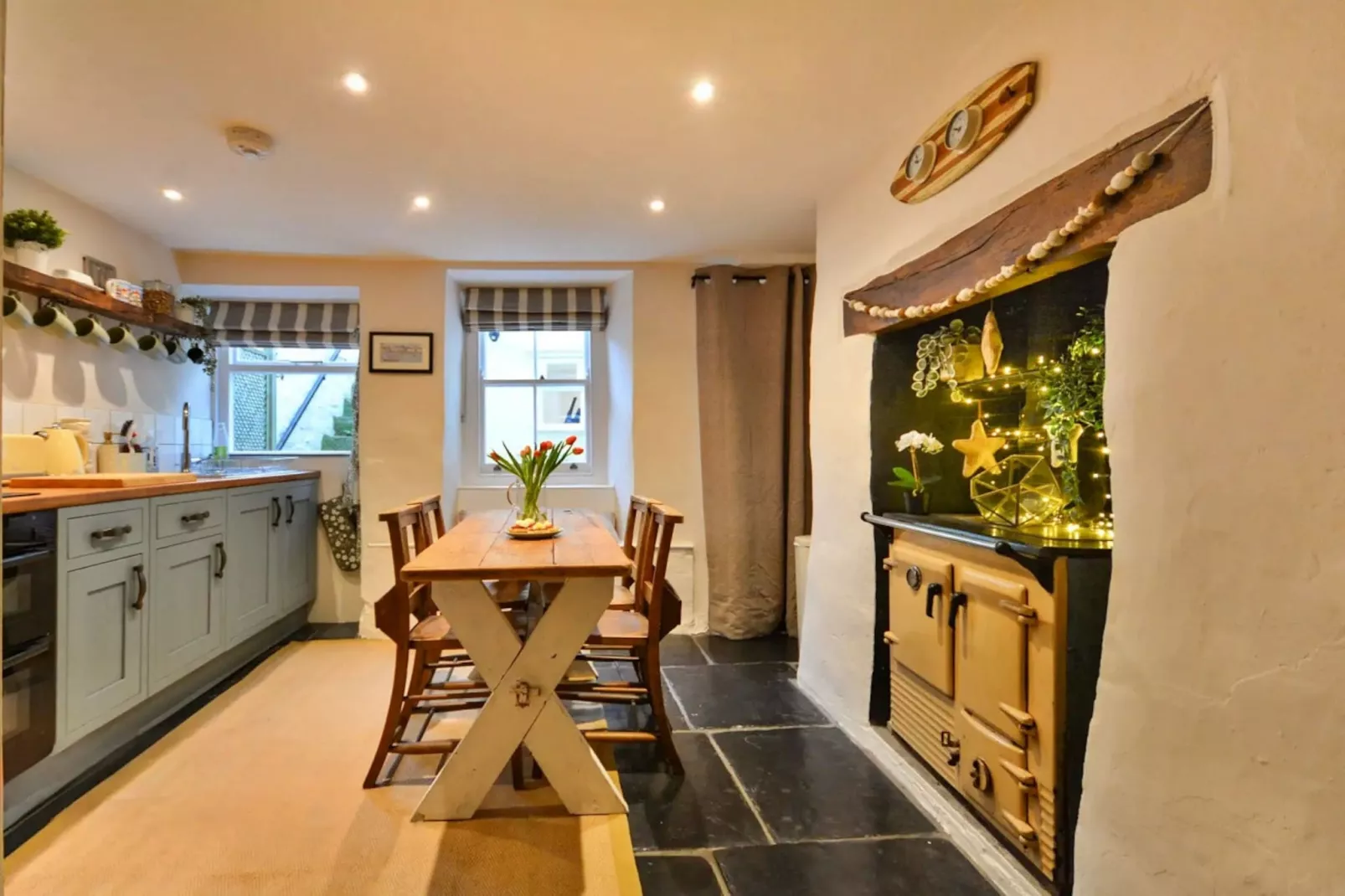 Cawsand Cottage-Keuken
