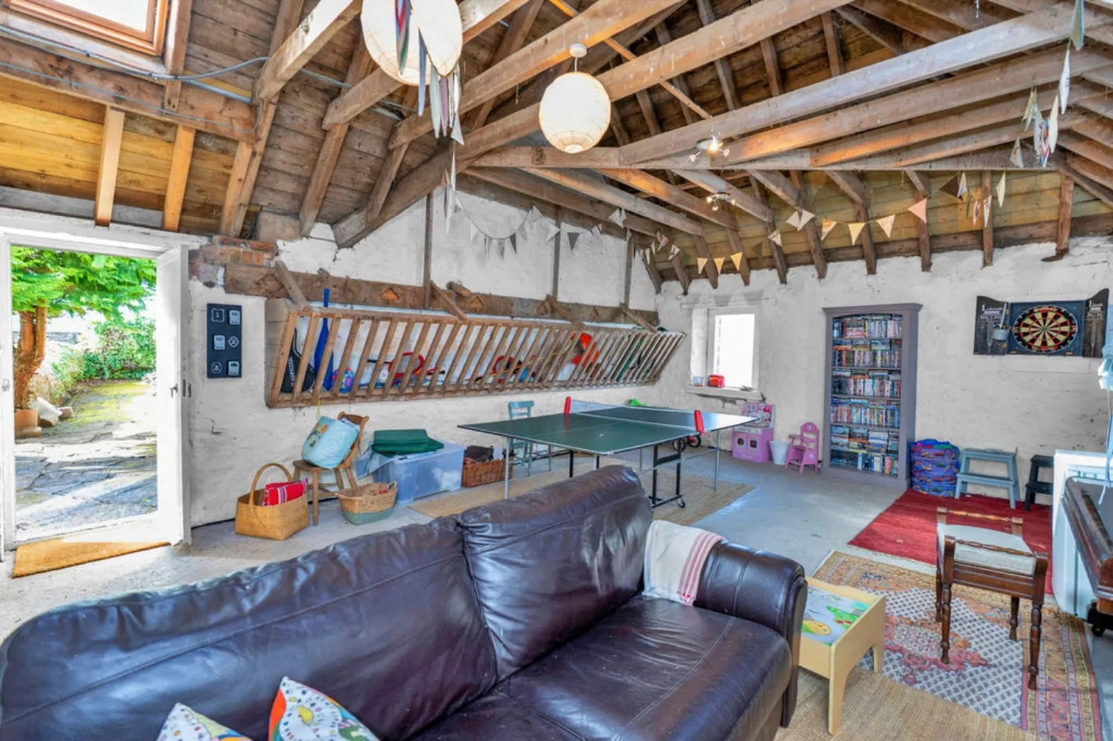 The Mill House-Woonkamer