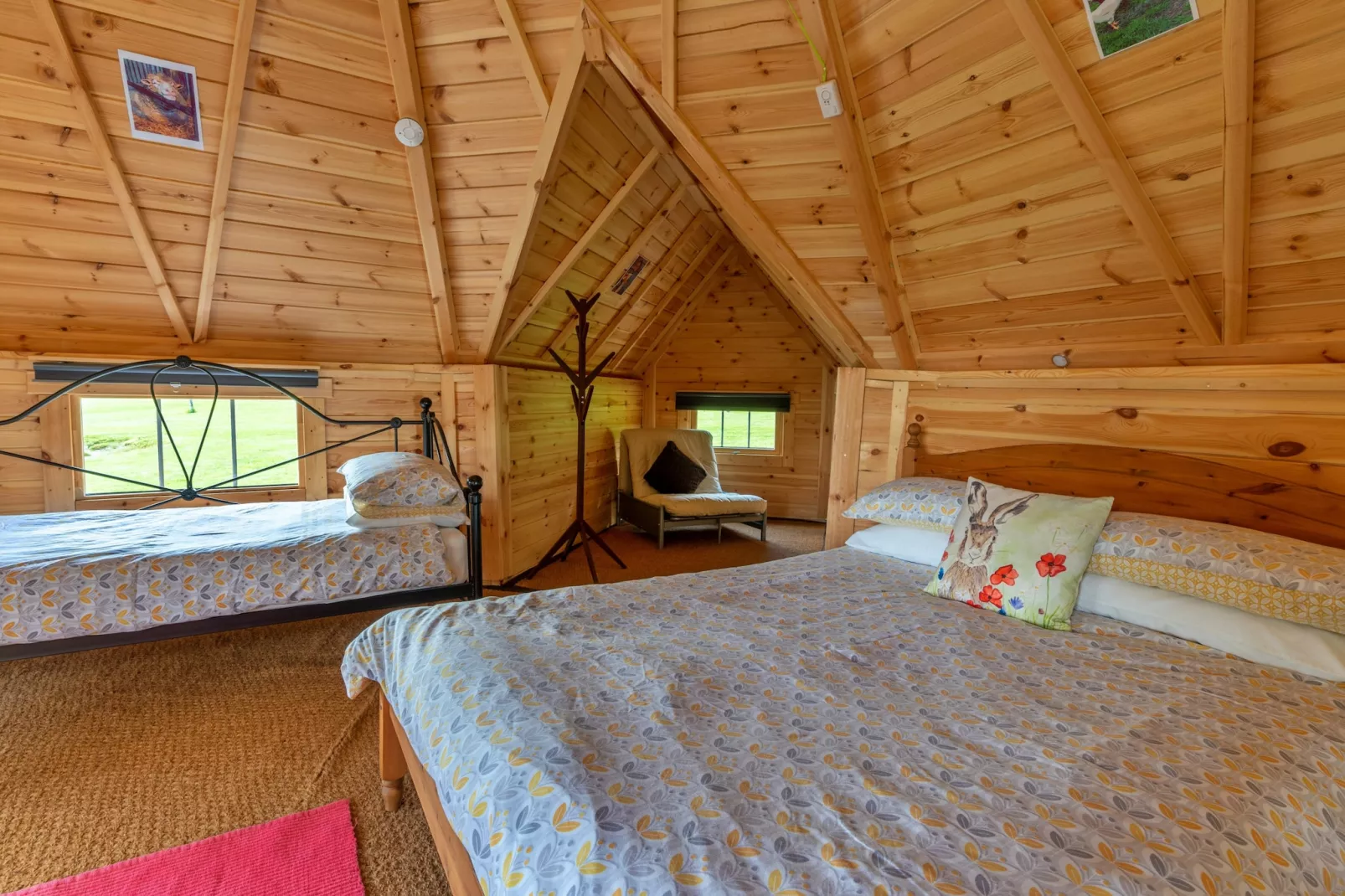 'Dartmoor' Wooden Eco-Lodge-Slaapkamer