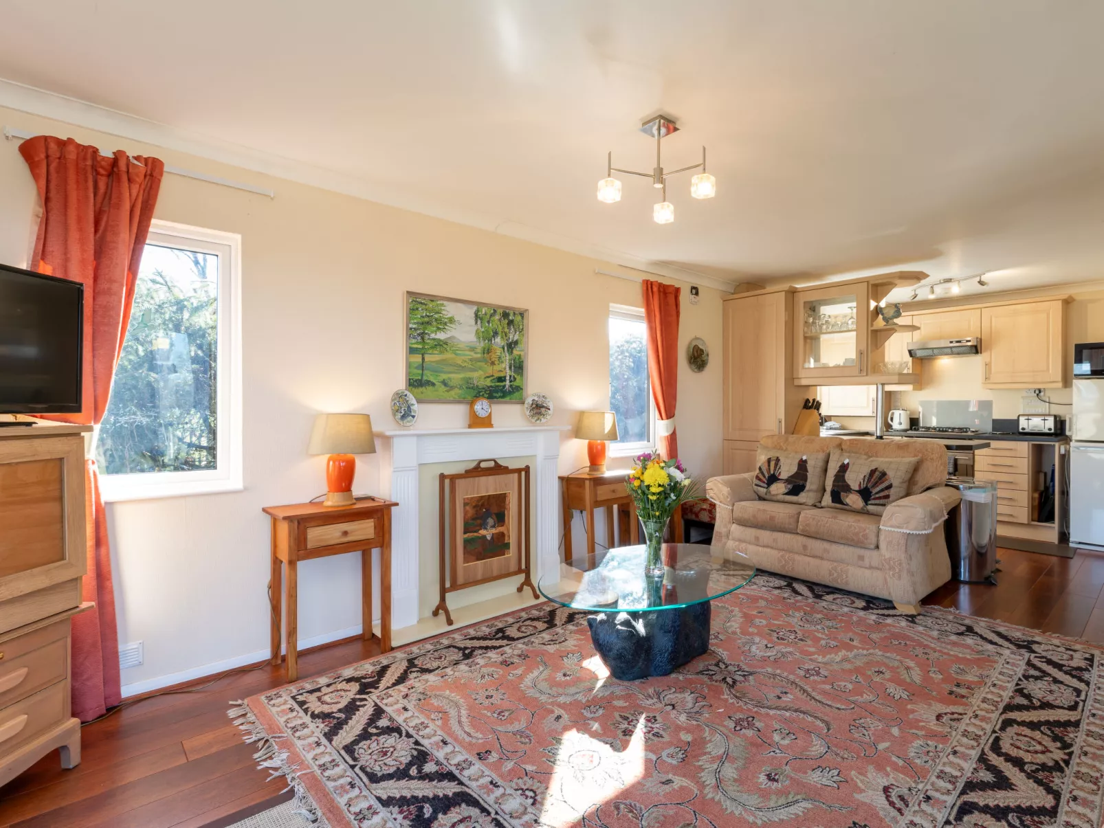 Capercaillie Lodge-Binnen