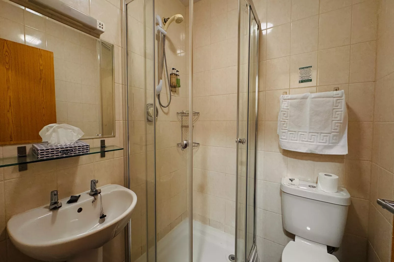 Brentwood Aberdeen  Standard Single-Badkamer