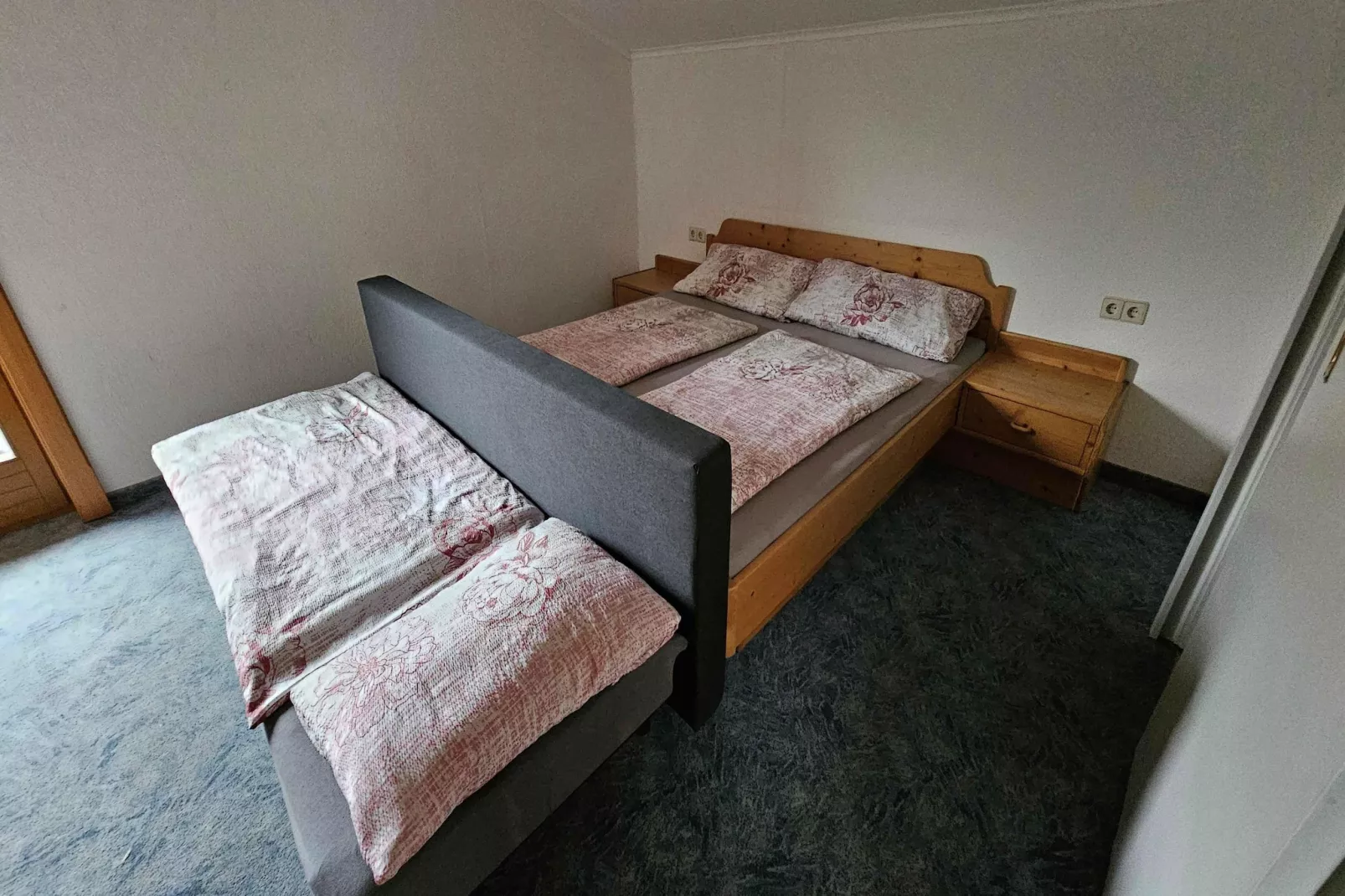 Grünlicher Hof-Slaapkamer
