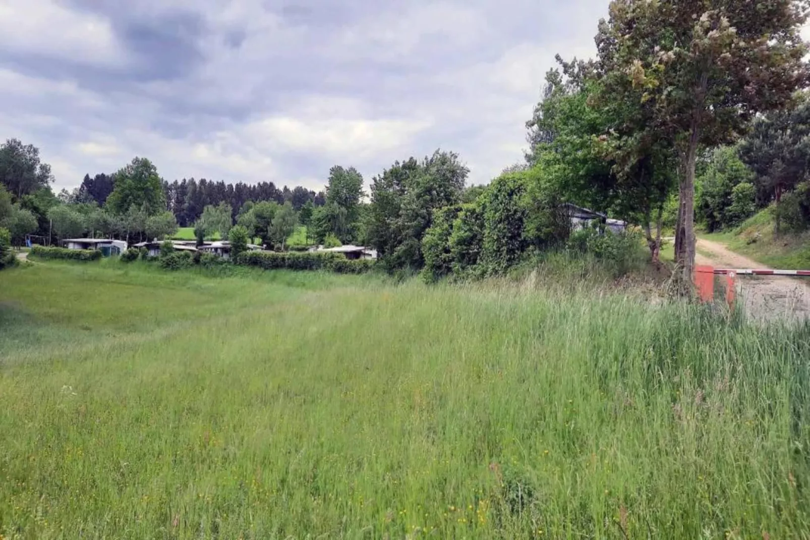 FERIENDORF SEEBLICK - Tiny Chalet am Eixendorfer See-Gebieden zomer 20km