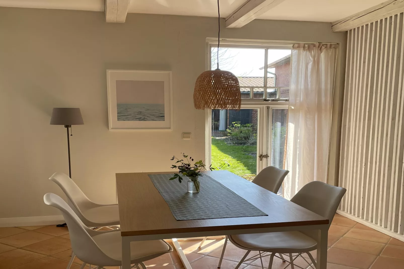Die Hofwohnung 1-Eetkamer