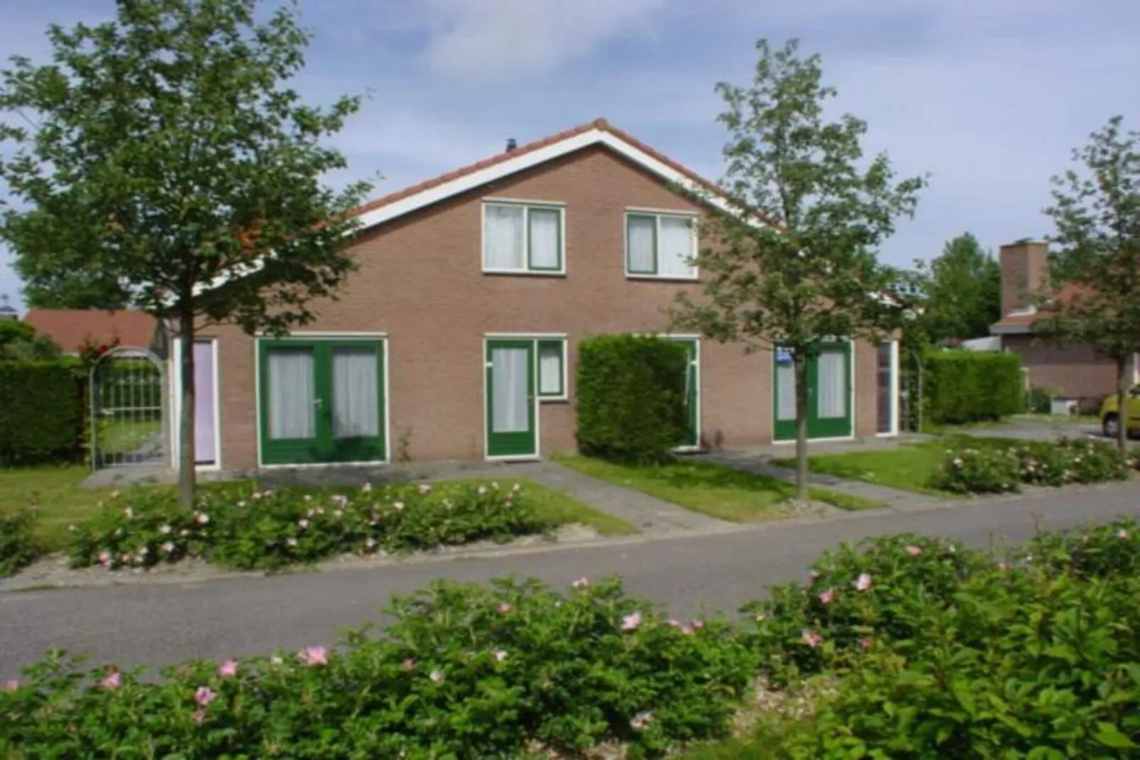 Schoneveld 369 Strandparel Breskens-Buitenkant zomer