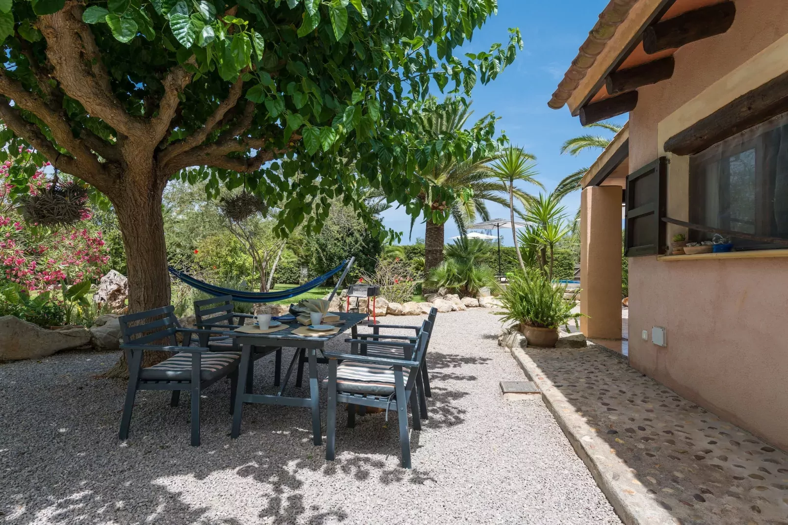 Casa Angela - Buitenkant zomer