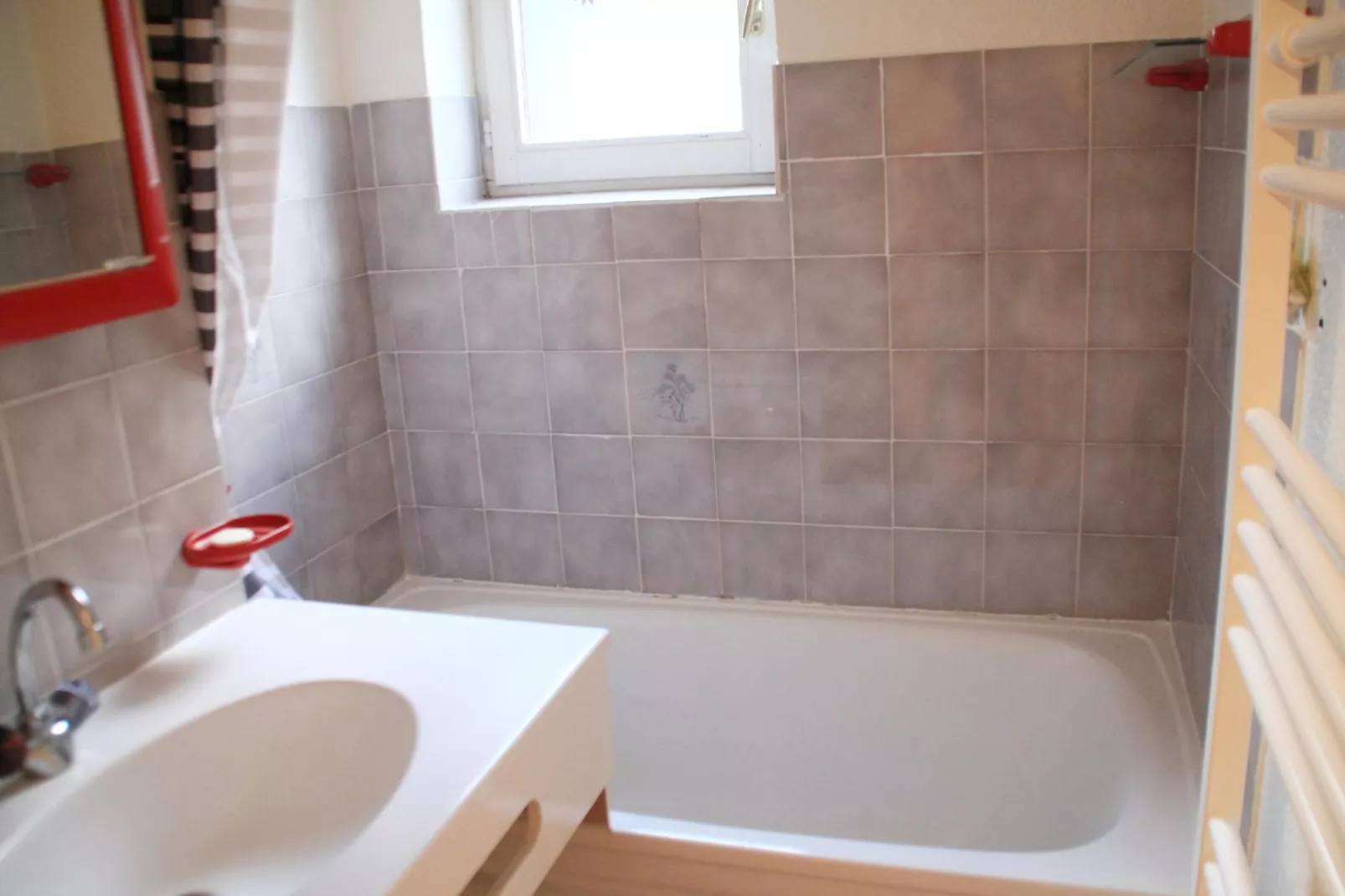 Perce Neige PNA18 FAMILY & NATURE 4 Pers.-Badkamer