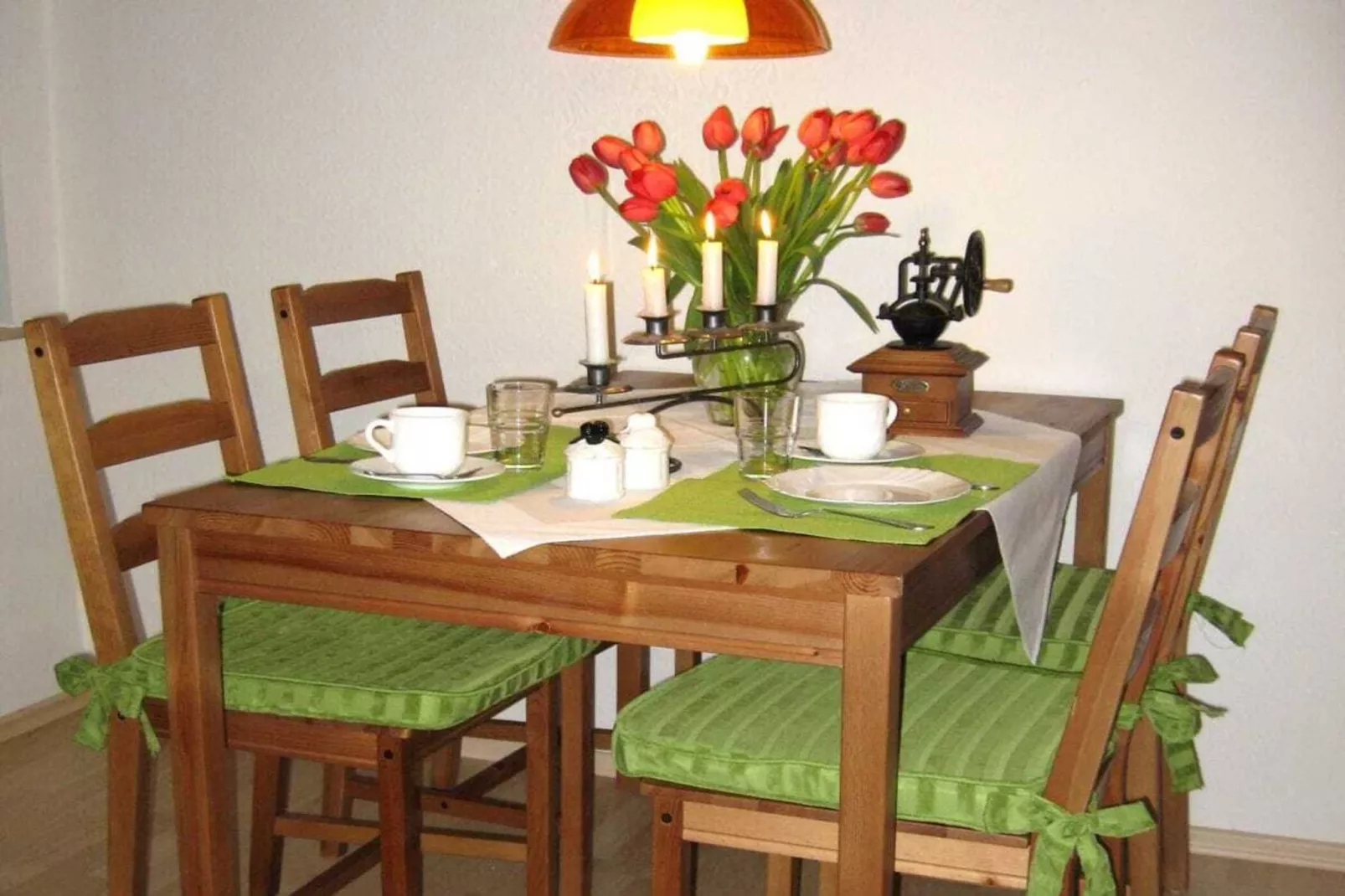 38904-Eetkamer