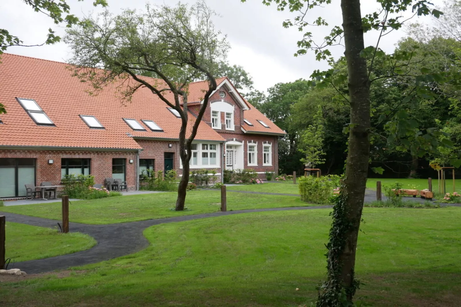 396950-Buitenkant zomer