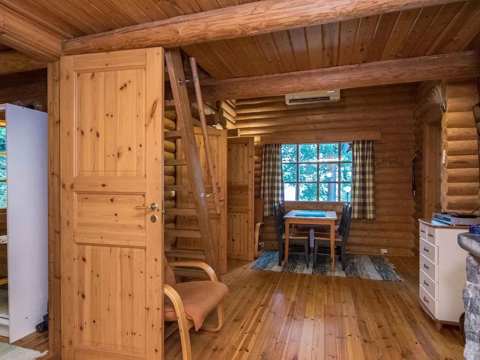 Salmela-Buiten