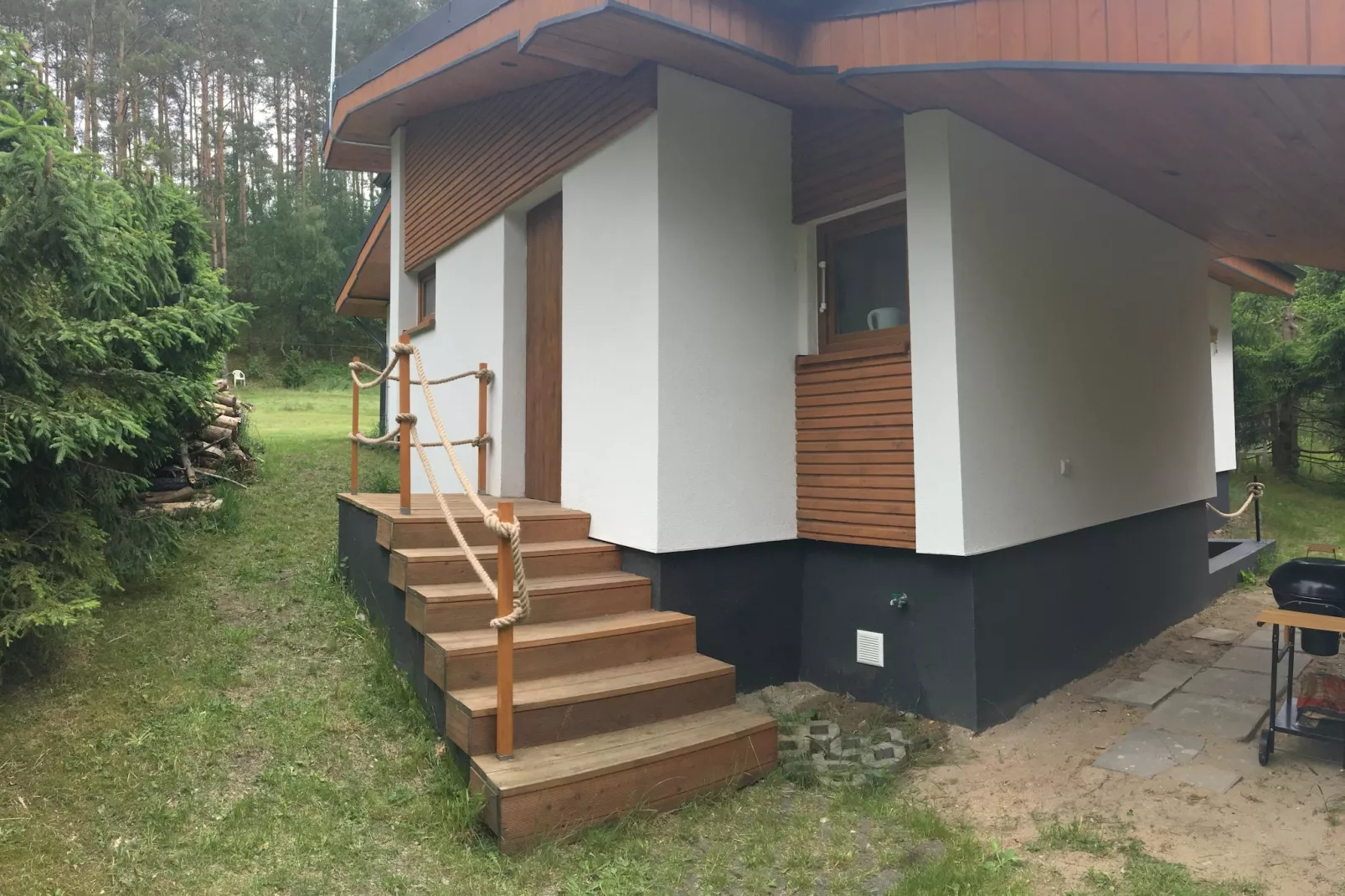 Holiday home in Lakie-Buitenkant zomer