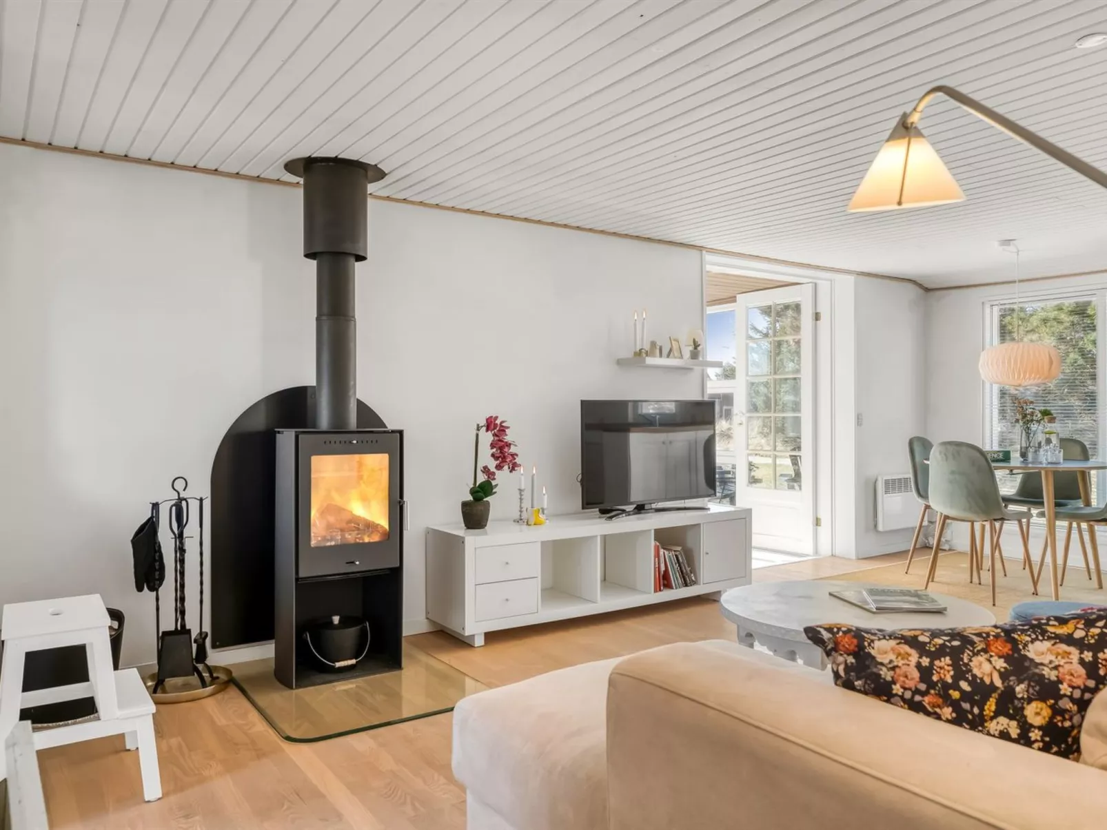"Mynthe" - 400m from the sea-Binnen