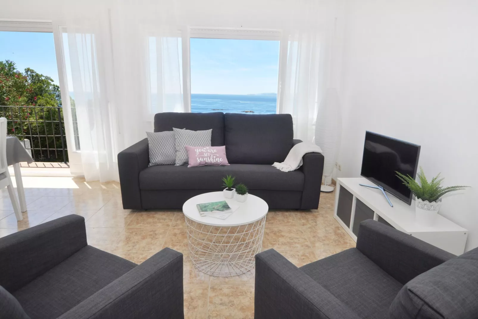 1172 CANYELLES vista Mar-Woonkamer