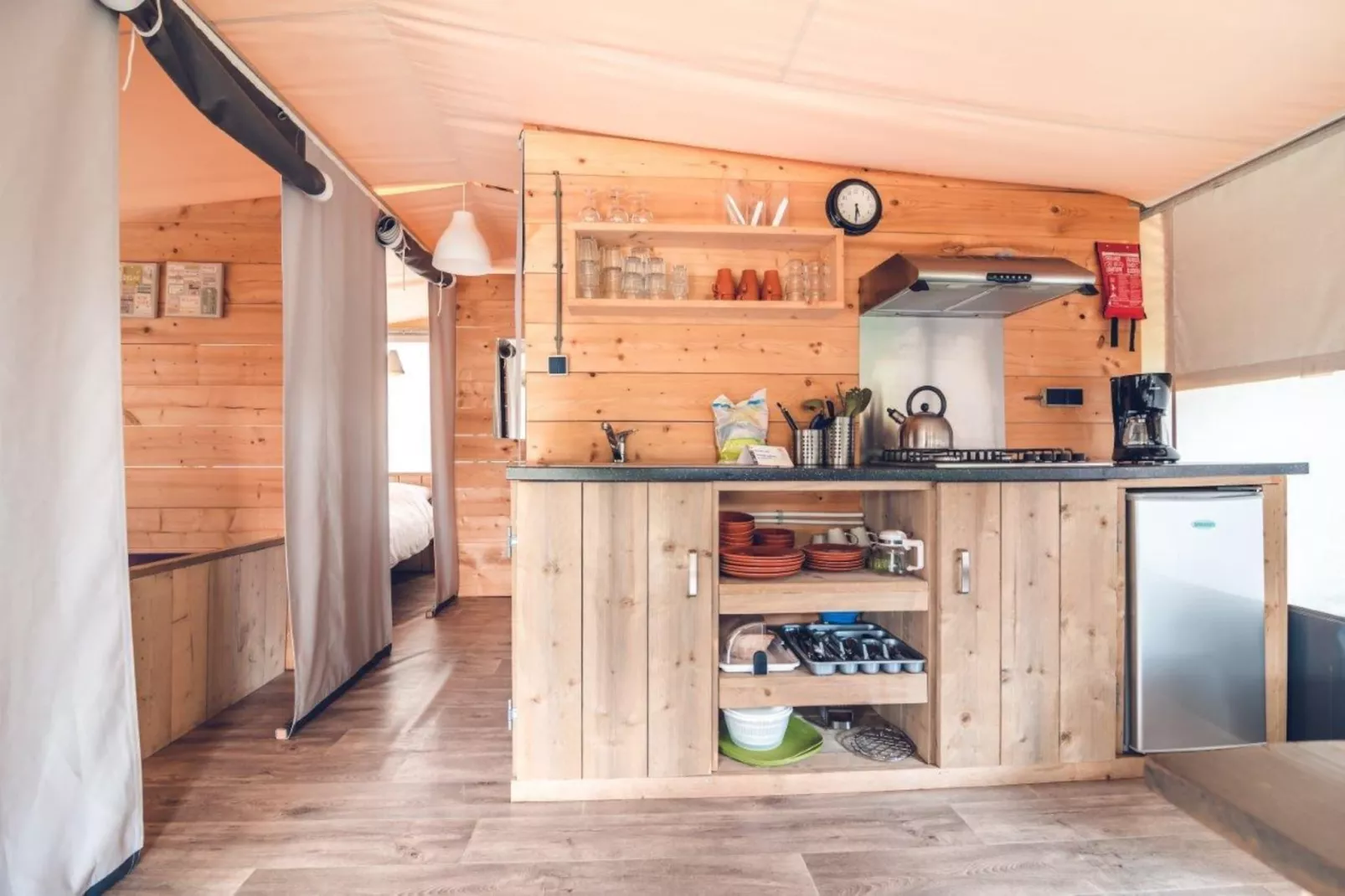 Tent Villa | 2 - 6 people-Keuken