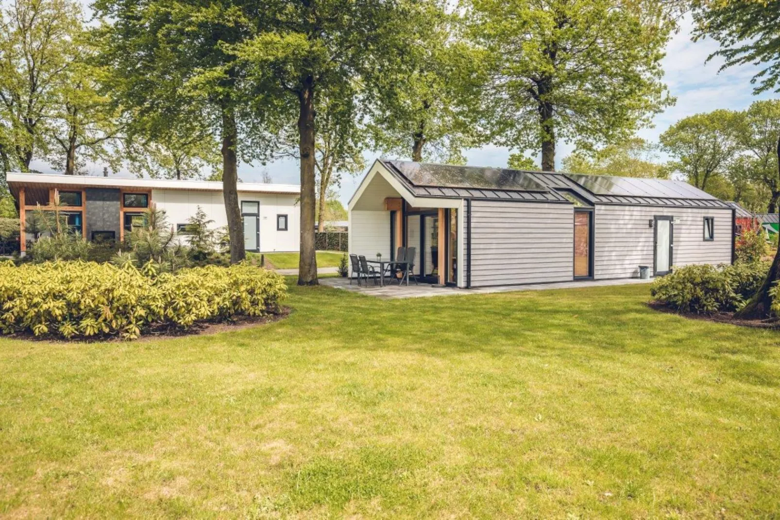 Ecovilla | 2 - 4 persons-Buitenkant zomer