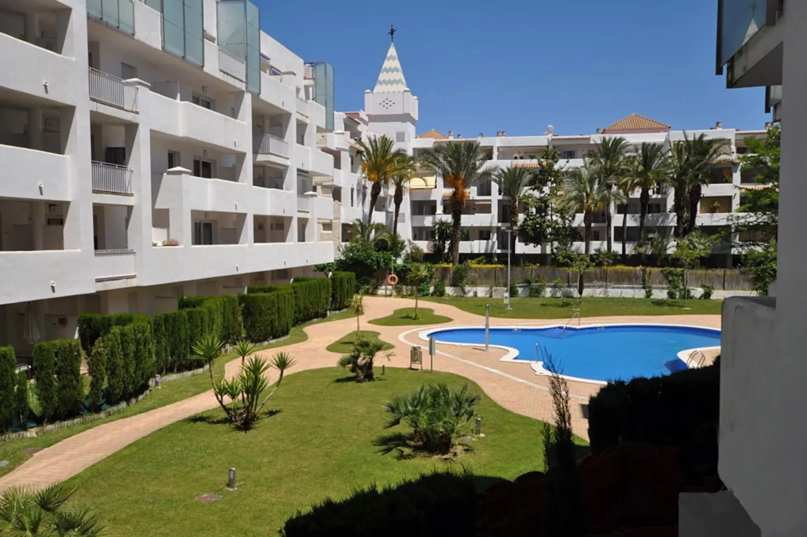 1125 ROYAL MARINE vista Piscina-Zwembad