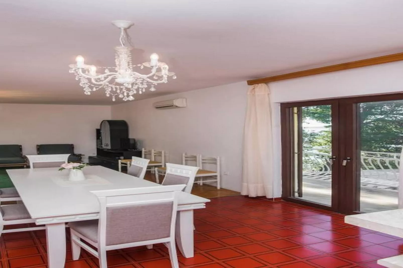 Apartments Gaj Brodarica - A6-Eetkamer