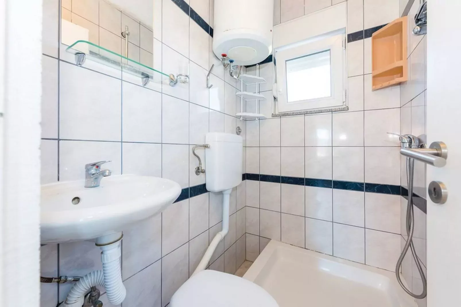 S&G Leko Apartmani - A6-Badkamer